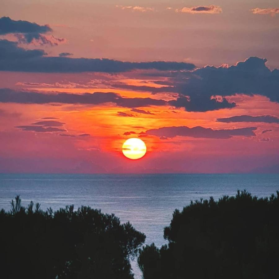 Villa Panoramica Sunset House Torre Vado Ngoại thất bức ảnh